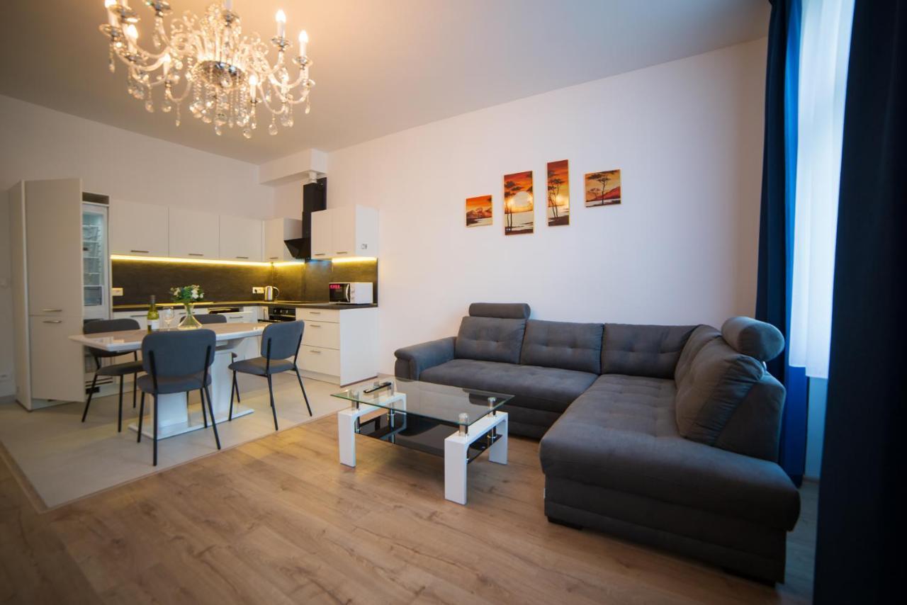Top Class Apartments In Carlsbad Karlovy Vary Exterior foto